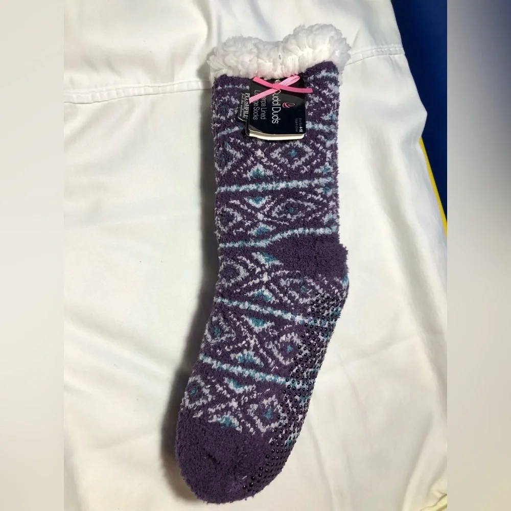 Cuddl Duds Sherpa Lined Lounge Socks NWT